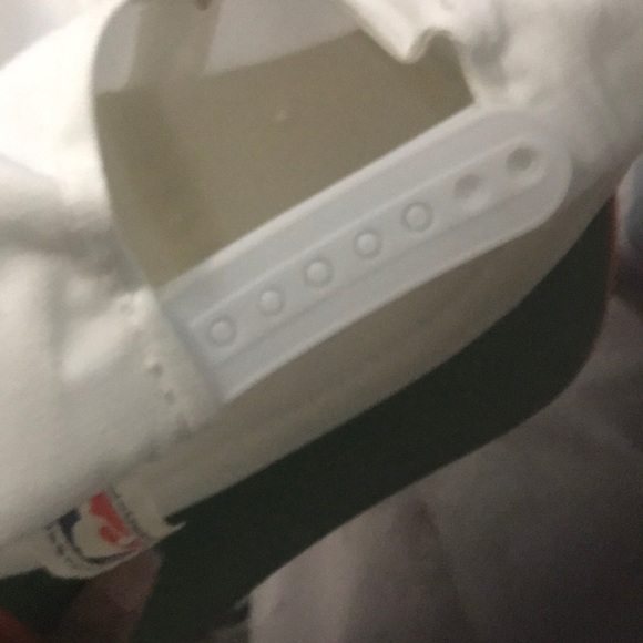 Vintage 90s Hat - Picture 2 of 2